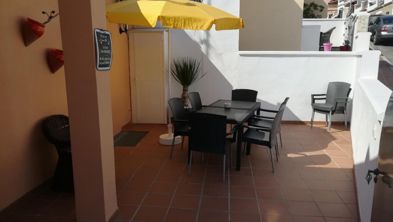Burriana Sleeps 8 Private Pool Holiday home Nerja