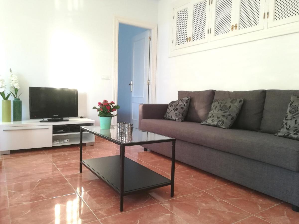 Burriana Sleeps 8 Private Pool Holiday home *