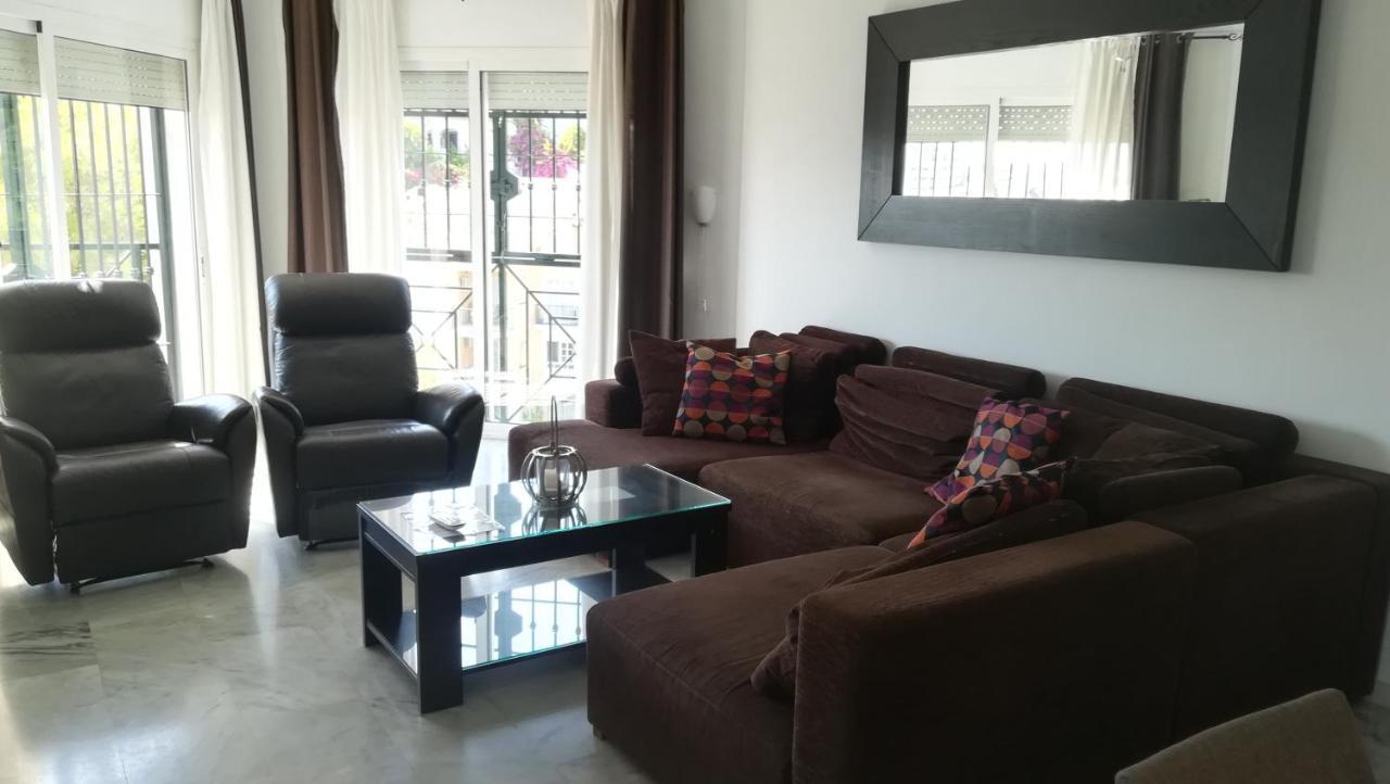 Holiday home Burriana Sleeps 8 Private Pool Nerja
