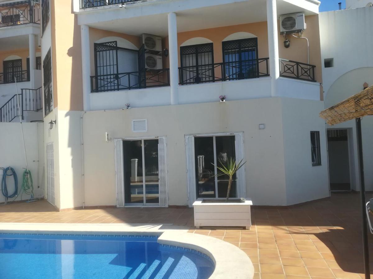 Burriana Sleeps 8 Private Pool Holiday home Nerja