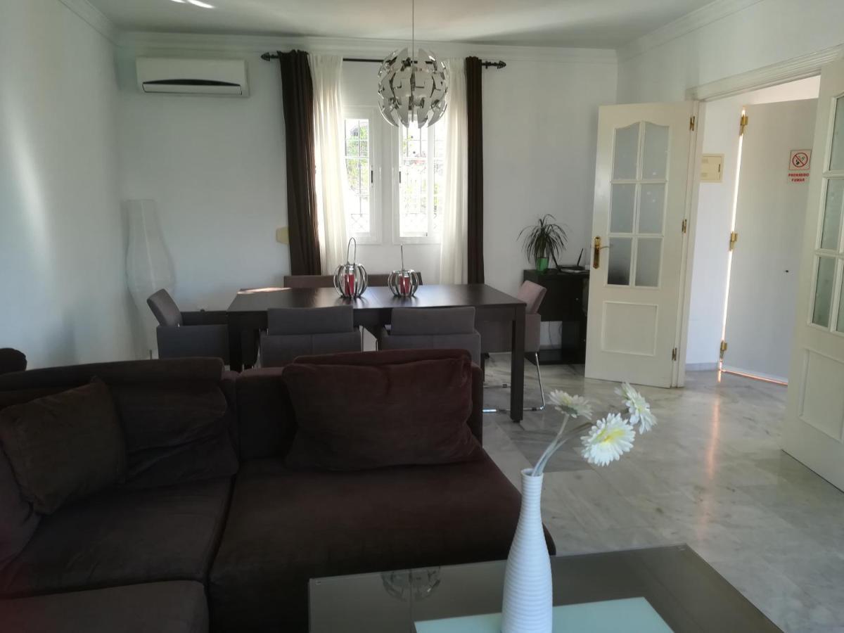 Holiday home Burriana Sleeps 8 Private Pool Nerja
